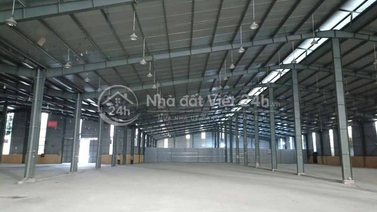 Chính chủ cần cho thuê gấp 2100m kho xưởng Trại Gà Cầu Diễn cont vào tận nơi